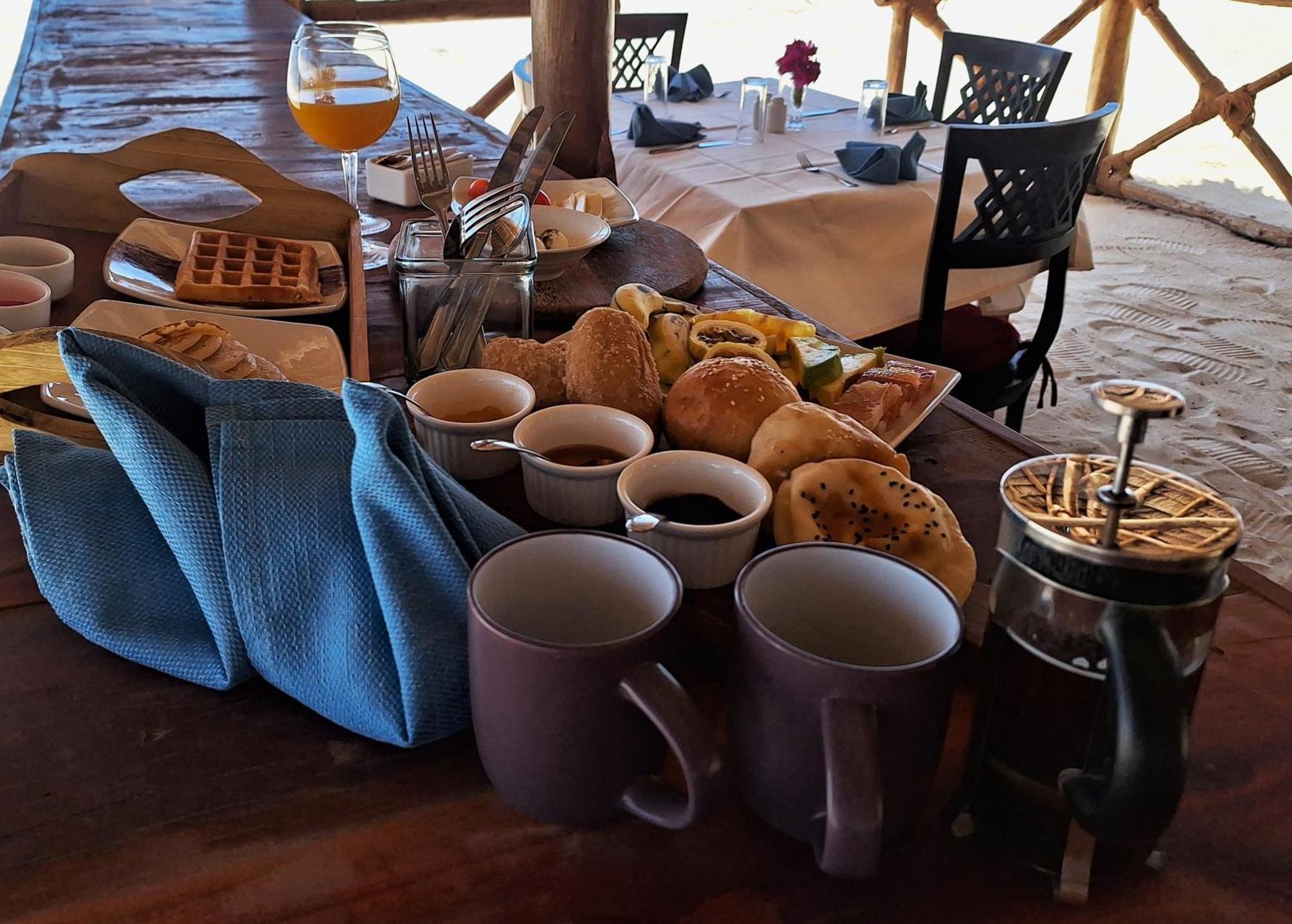 Bianco Azzurro Hotel & Restaurant Pwani Mchangani Eksteriør billede